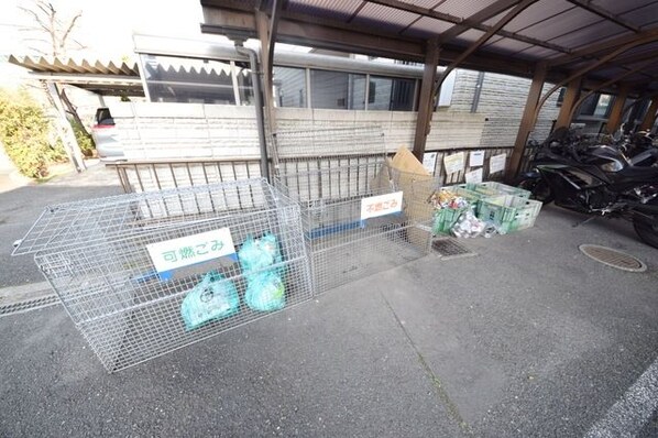 メゾンM&Kの物件内観写真